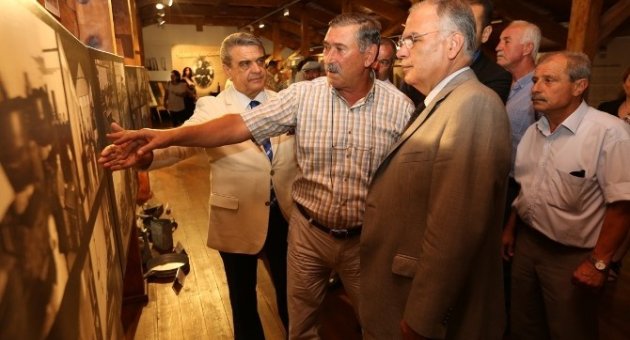 Tariş’in "asırlık Mücadele" Sergisi Selçuk’ta Açıldı