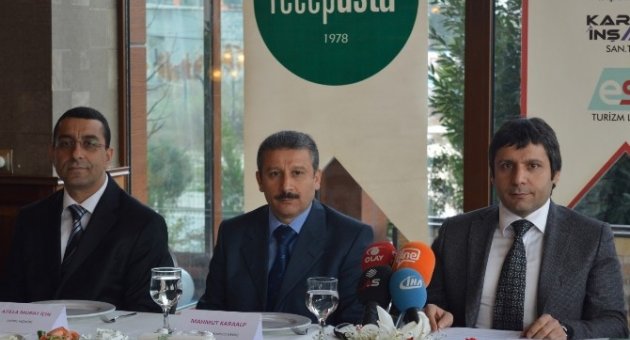 Tavacı Recep Usta 5 Davanın Üçünden Berat Etti