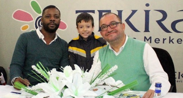 Tekira Avm’de Pascal Nouma Ve Kadir Çöpdemir İzdihamı