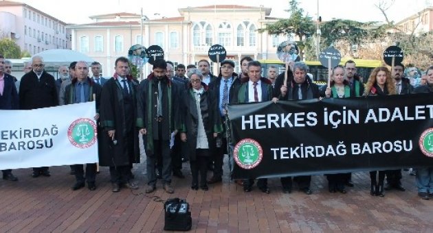 Tekirdağ Barosu’dan Tahir Elçi Protestosu