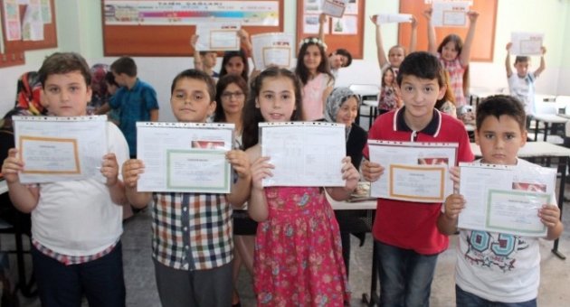 Tekirdağ’da 163 Bin 550 Öğrenci Karne Heyecanını
