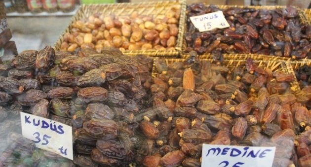 Tekirdağ’da Esnaf Hurma Satışlarından Memnun Değil