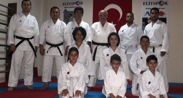 Tekirdağ’ın Süleymanpaşa ilçesinde ilk Tekirdağ Karate ve Spor Kulübü açıldı