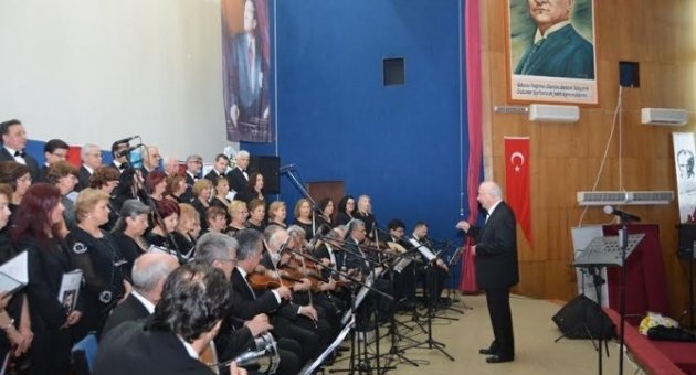 Tekirdağlılar Türk Sanat Müziği Konseri’ne Akın Etti