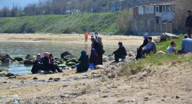 Tekneden Denize Düşerek Aranan Gencin Cesedi Bulundu