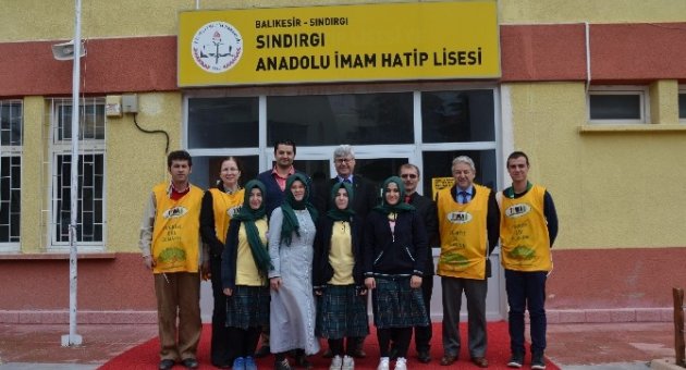 Tema’dan Öğrencileri Eğitim