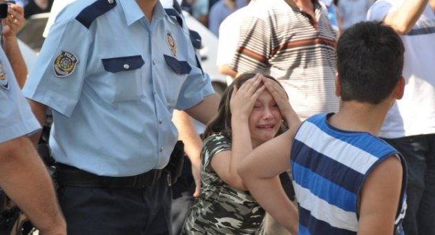 Temel Kazısı Bina Çökertti