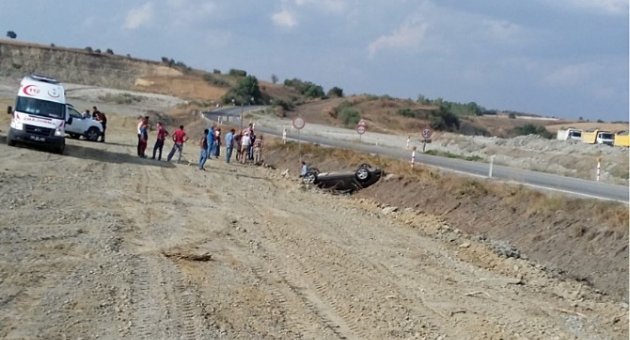 Ters Dönen Otomobilden Sağ Çıktılar