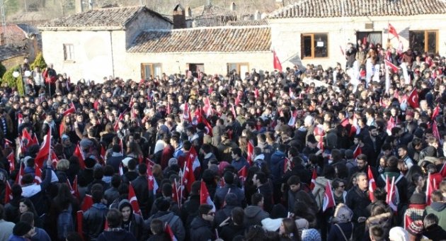 Tgb’lilerden ‘büyük Çanakkale Yürüyüşü’