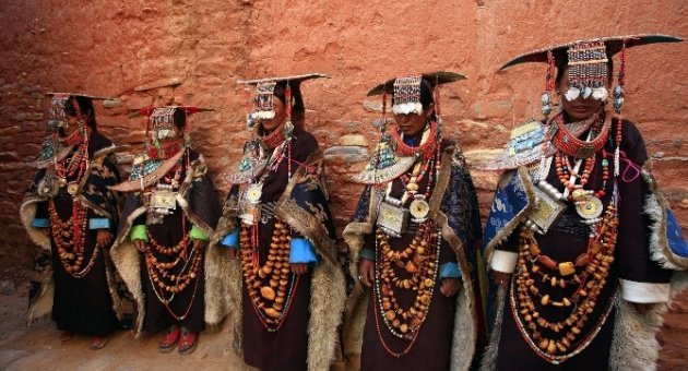 Tibetli Budistler Uü’de