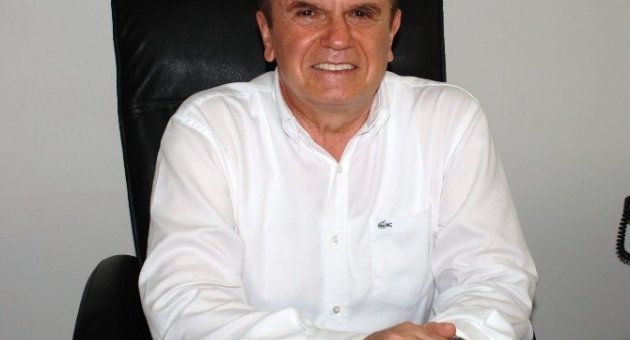 Tire Kaymakamı Mehmet Demirezer Görevine Başladı