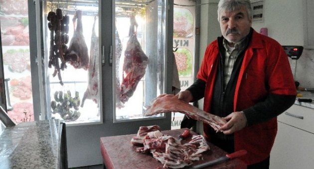 Tırlarla 400 Kilogram Et Çaldılar, Kimse Fark Etmedi