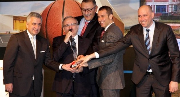 Tofaş’tan Avrupa Standartlarında Spor Tesisi