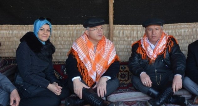 Torbalı’da Deve Güreşi Festivali