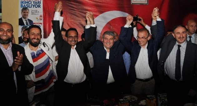 Torun’a Romanlardan Coşkulu Karşılama