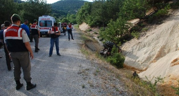 Traktörün Altında Kalan Sürücü Öldü