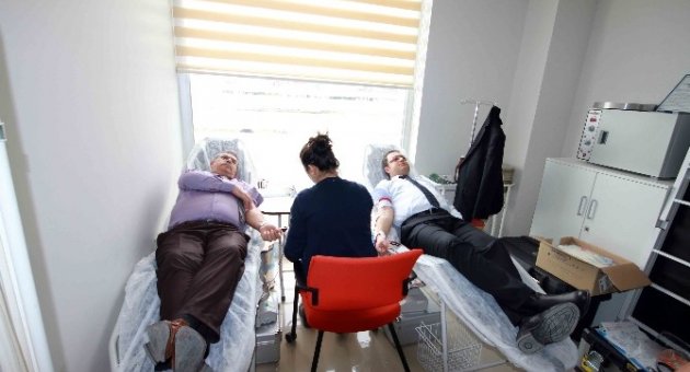 Tredaş’tan Kan Bağışı Kampanyasına Destek