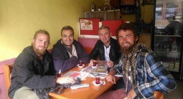 Turistler Tekirdağ’da Çay Molası Verdi