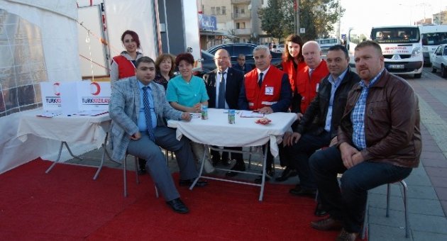 Türk Kızılayı Ergene Şube Başkanlığı, İlk Kan Bağış Programını Gerçekleştirdi