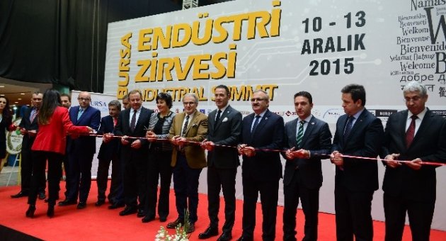 Türkiye 75 Milyar Euro’luk Kalıp Pazarına Göz Kırpıyor