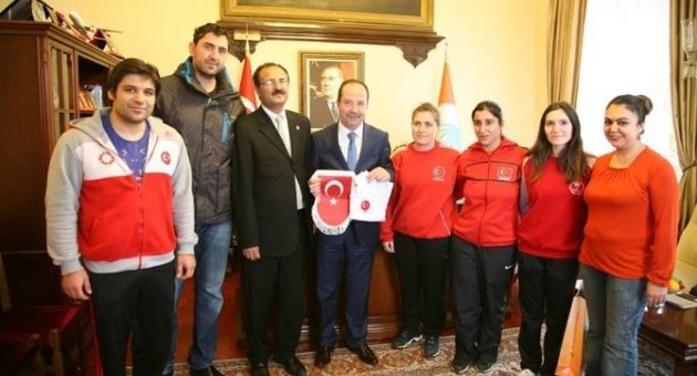 Türkiye Görme Engelliler Spor Federasyonu’ndan Edirne Belediyesi’ne Ziyaret