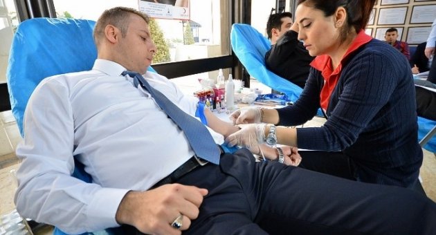 Türkiye Kan Bağışında Gelişmiş Ülkelerin Gerisinde