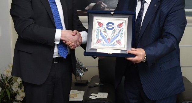 Türkiye’nin Çek Cumhuriyetiyle Ticaret Hacmi Yeterli Değil
