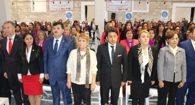 Türkiye’nin Kadın Muhtarları Urla’da Buluştu