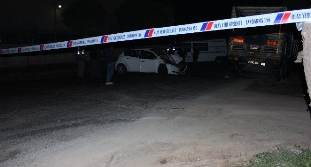Üniversite Öğrencileri Kaza Yaptı: 2 Ölü, 3 Yaralı