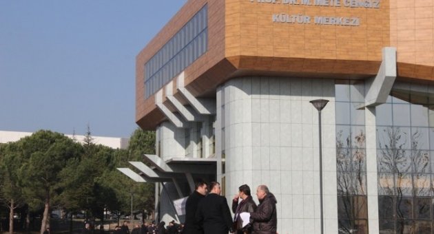 Üniversitede Erdoğan İçin Geniş Güvenlik Tedbirleri Alındı
