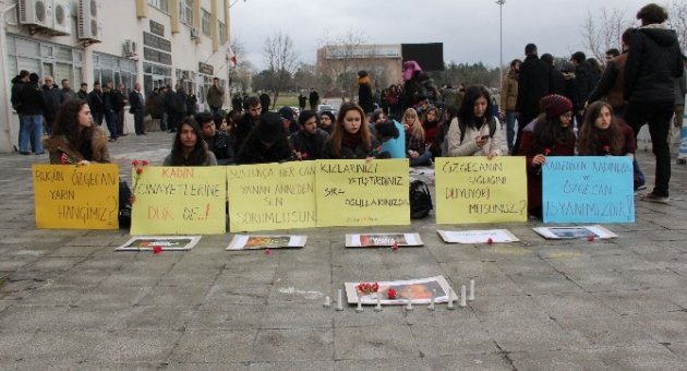 Üniversitede Özgecan Eyleminde Gerginlik