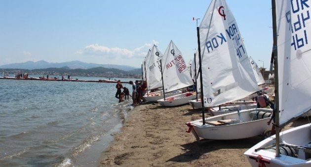 Urla Bağbozumu Şenlikleri Başladı