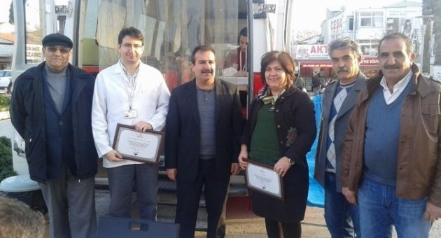 Urla Karslılar Derneğinden Kan Bağışı