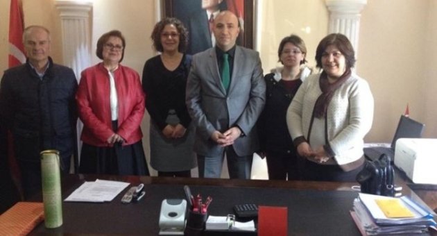 Urla Kızılay Şubesi’nden Başsavcıyı Ziyaret