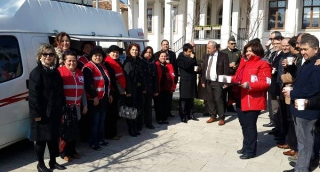 Urla Kızılay’dan Yürek Isıtan Etkinlik