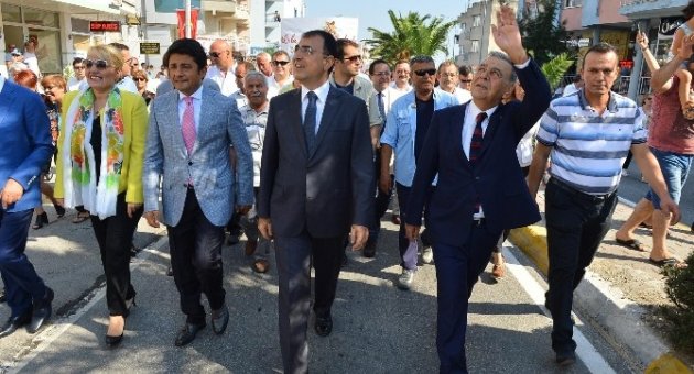 Urla’da Bağbozumu Şenlikleri Başladı