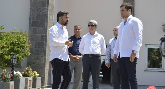 Vali Çınar’dan Dardanelspor’a Ziyaret