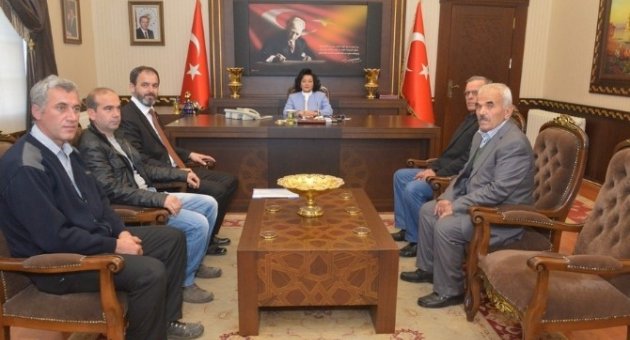 Vali Civelek, Armağan Köyü Heyetini Kabul Etti