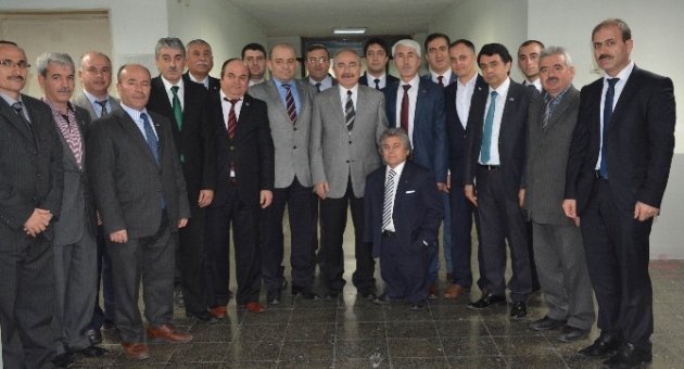 Vali Yaman Memurlarla Buluştu