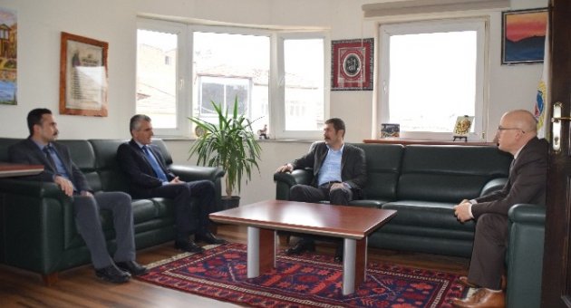 Vergi Dairesi Müdüründen, Başkan Yavaş’a Ziyaret