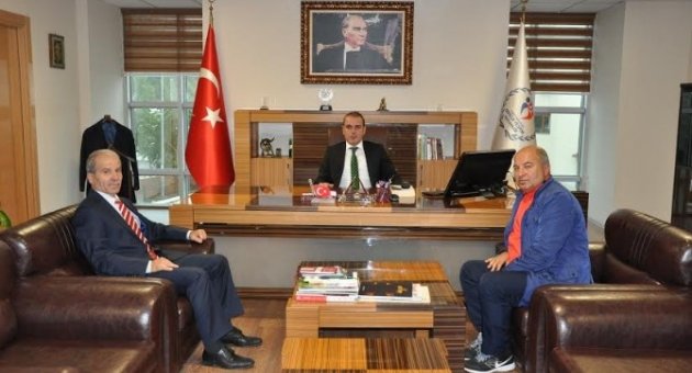 Veterenlar Dünya Güreş Şampiyonu Kosukoğlu Edirne’de