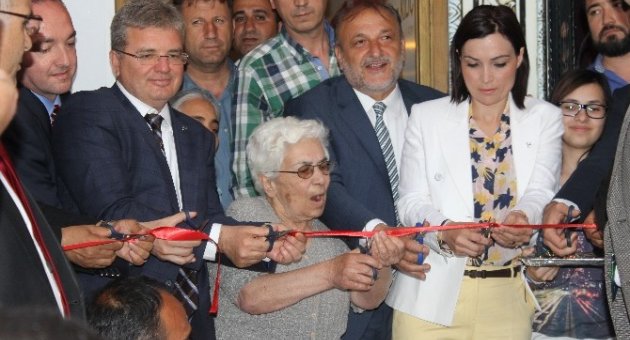 Vural, İzmir’de Sim’in Açılışını Yaptı