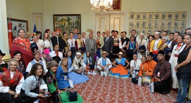 Yabancı Dansçılardan Başkan Altepe’ye Ziyaret
