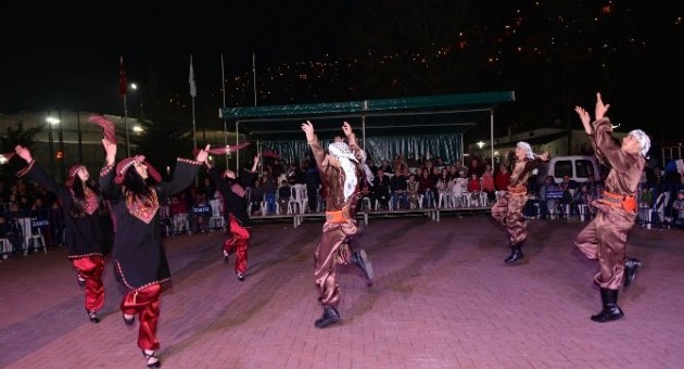 Yabancı Konuklar Şenliklere Renk Kattı