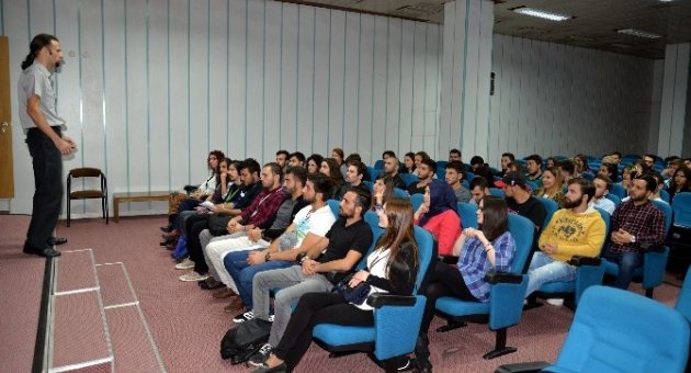 Yabancı Öğrencilere Üniversite Desteği