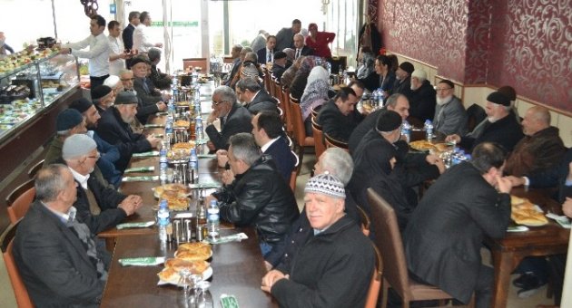 Yaşlılara Anlamlı Jest