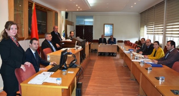 Yazı İşleri Ve Kararlar Daire Başkanlığı Başkan Albayrak’a Brifing Verdi
