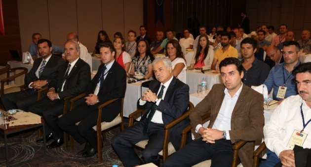 “çevre Temizliği İçin Yetki Şart”
