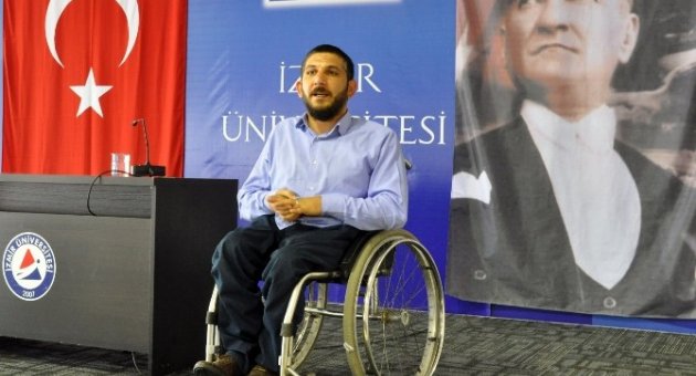 “dünyaya İlham Veren” Türk Gönüllü İzmir Üniversitesi’nin Konuğu Oldu