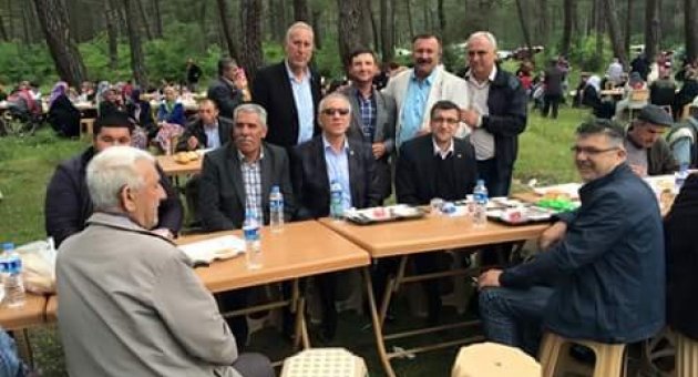 Yenice’de 4 Bin Kişinin Katıldığı Hayır Yemeği Düzenlendi